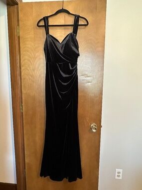 Revelry Convertible Velvet Dress Black Size 8